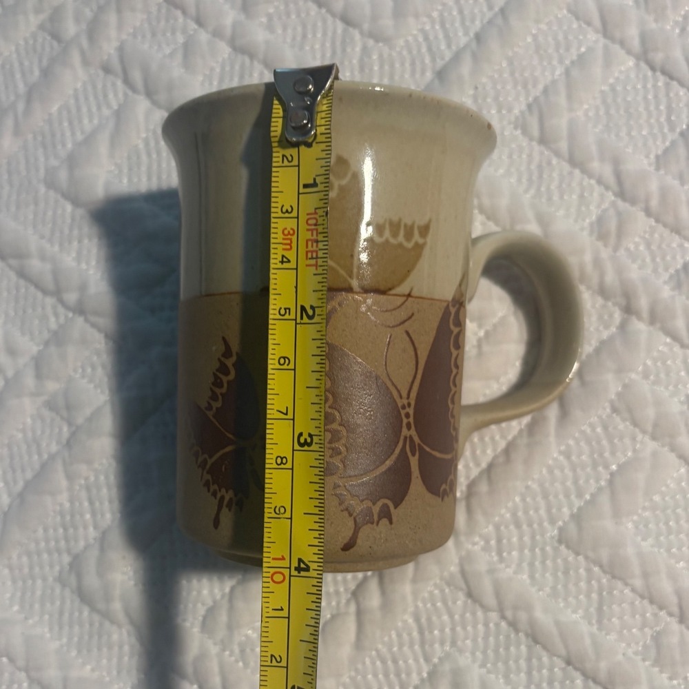 Vintage 70s Otagiri Butterfly Stoneware Coffee Mug Two Tone Cream Tan Ceramic - Picture 10 of 12